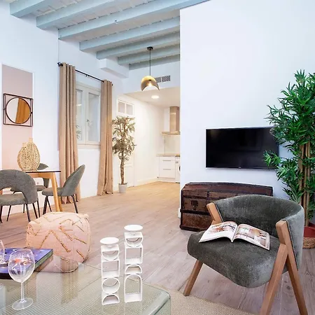 Genteel Padre Marchena Apartment *